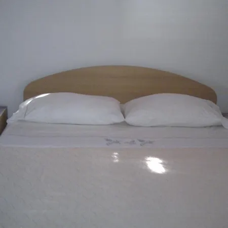 Apartamento By The Sea Brodarica, - 4217